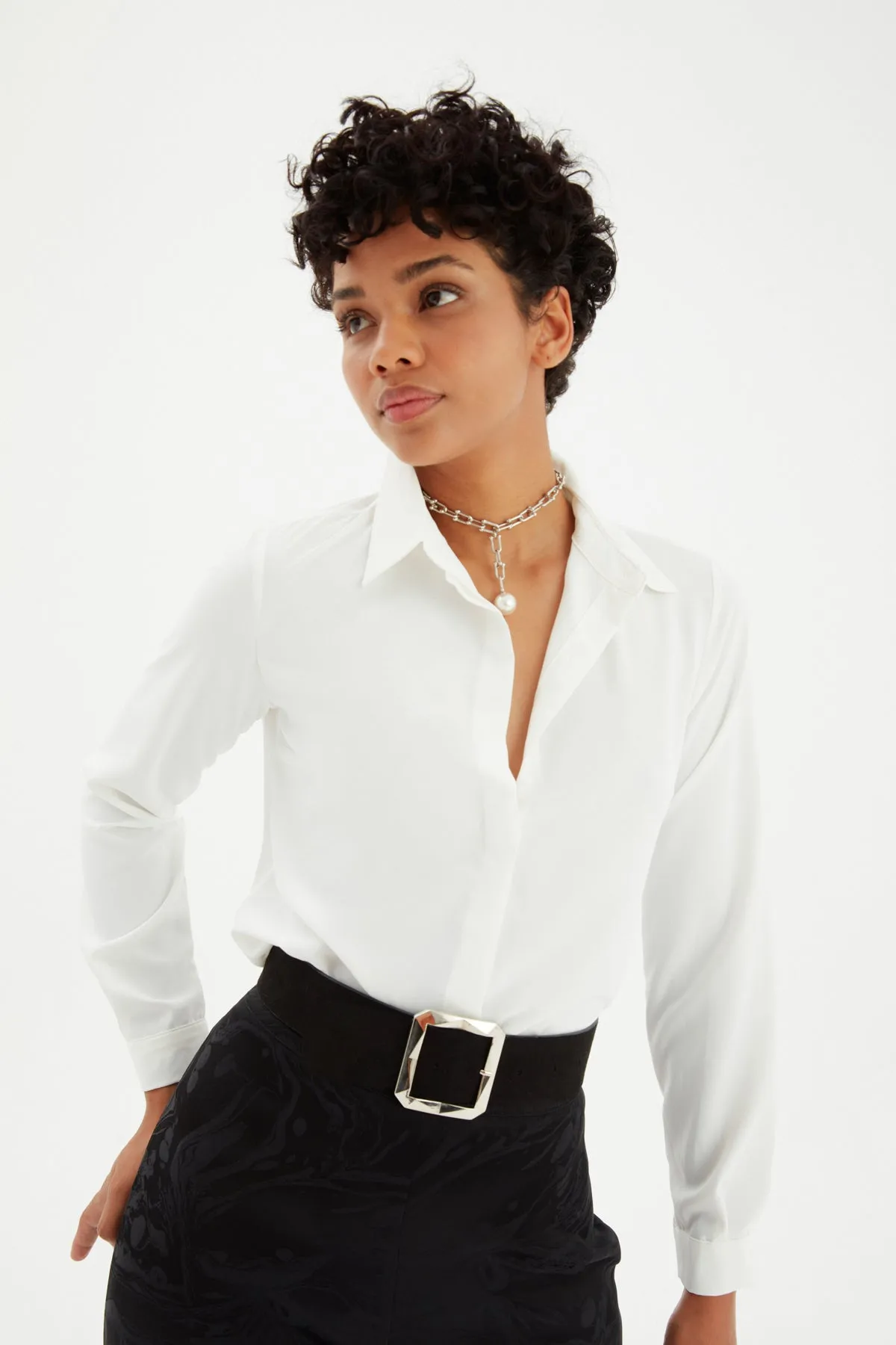 Basic Classic Button Down Shirt - White