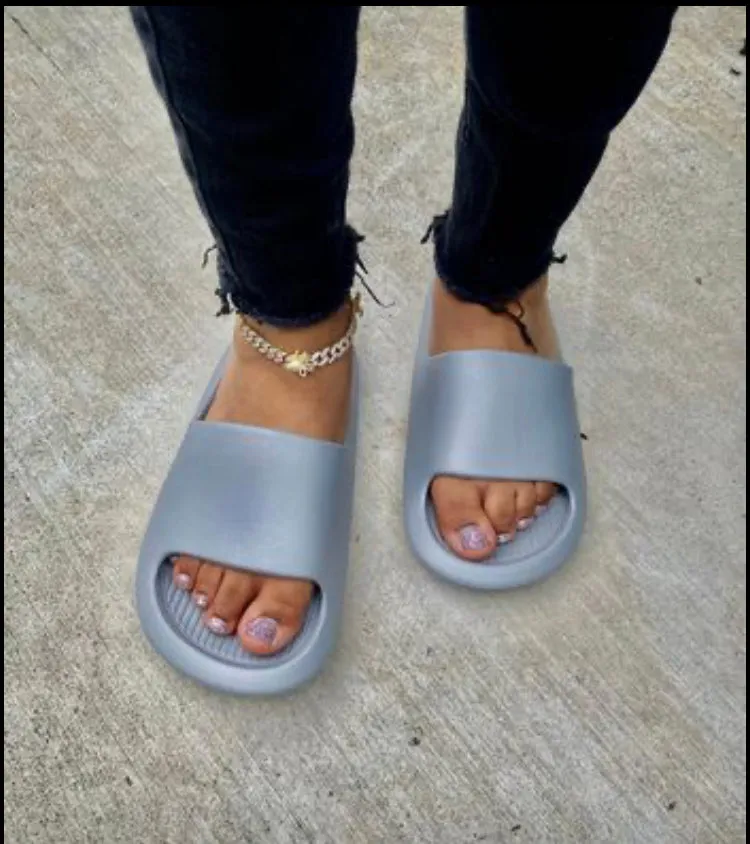 BEACH CLASSIC STYLE SLIDES