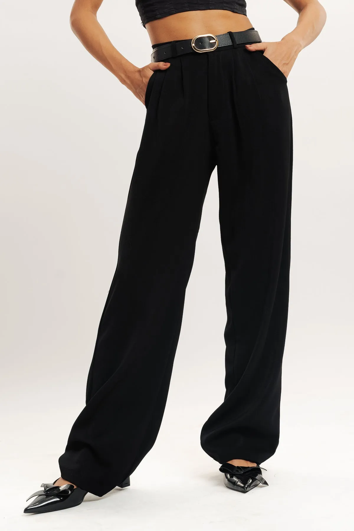 Black Pleated Straight Fit Korean Pant