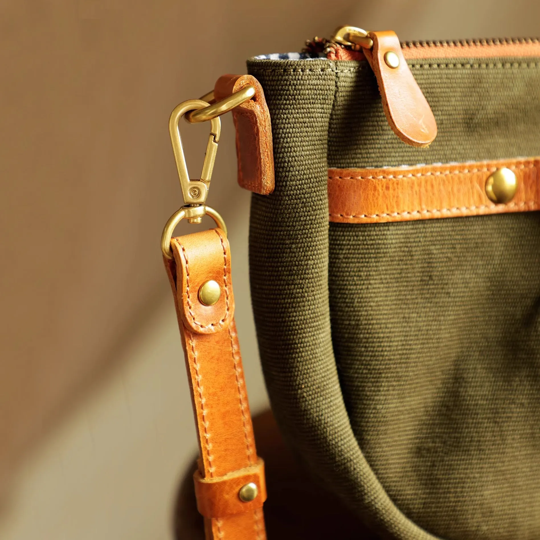 Canvas Leather Saddle Crossbody Bag For men For Women-i7bags