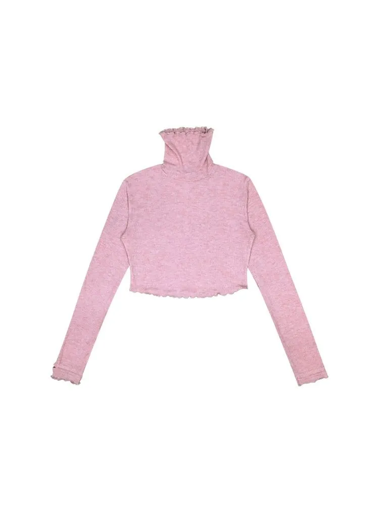 Cropped Frilly Turtletop light turtleneck