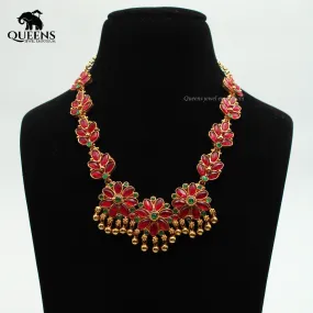 KRIYA FLORAL NECKLACE