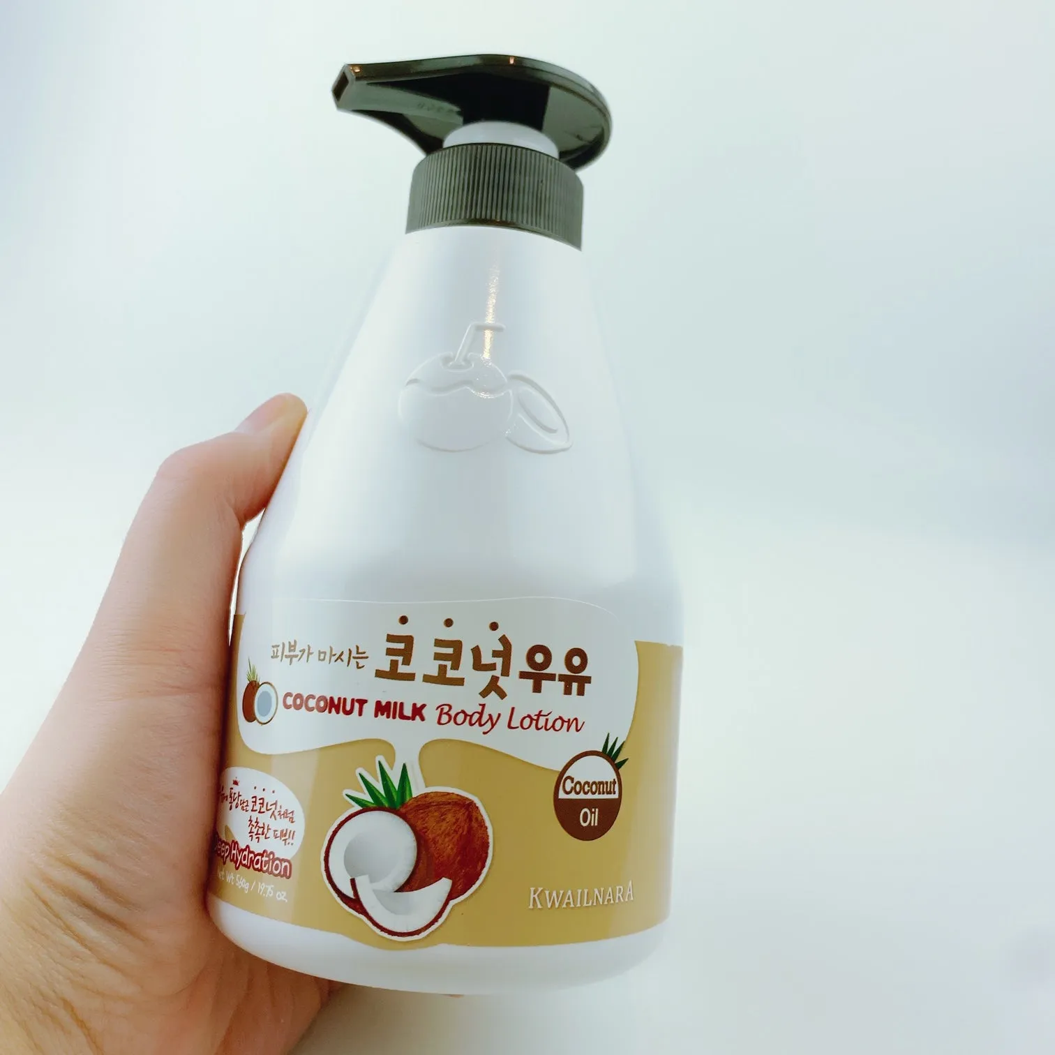 Kwailnara Coconut Milk Body Lotion 19 oz. (560ml)