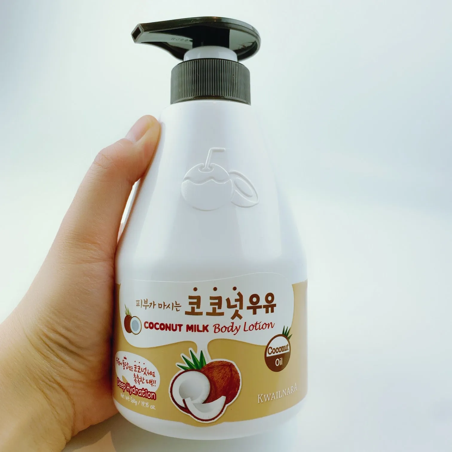 Kwailnara Coconut Milk Body Lotion 19 oz. (560ml)