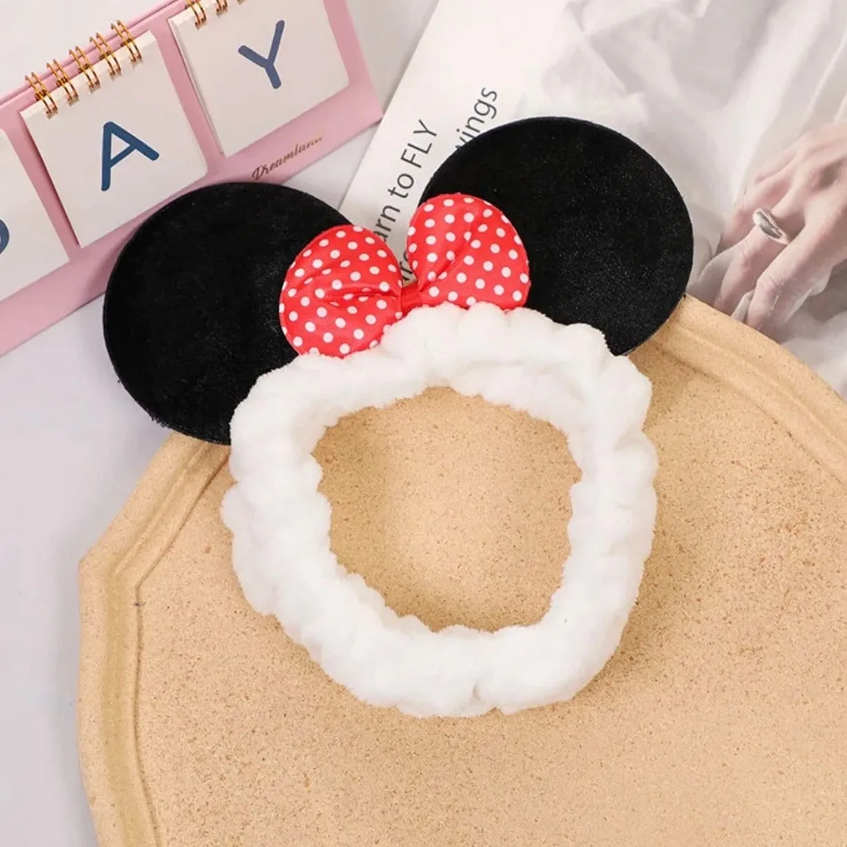 Mouse Ears Facial Spa Headbands, Coral Fleece Wash Face Hair Band, Velvet Bow Shower Hair Band for Girls Women Make up Hair Accessories