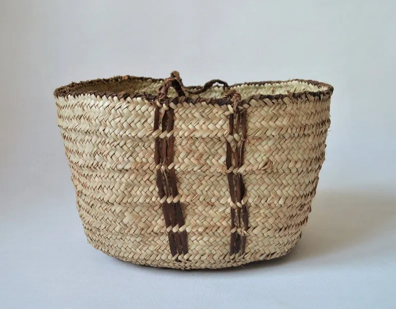 Round tribal style storage basket