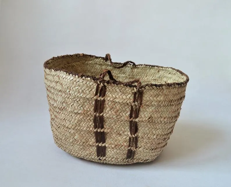 Round tribal style storage basket