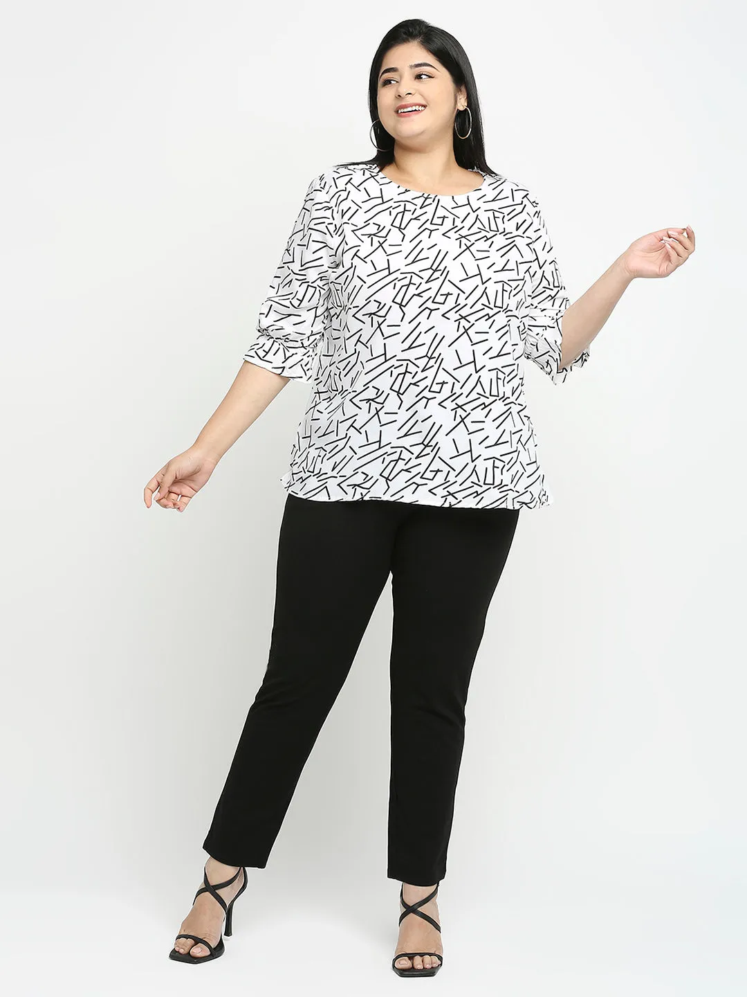 Style Quotient White & Black Abstract Polyester Regular Casual Top