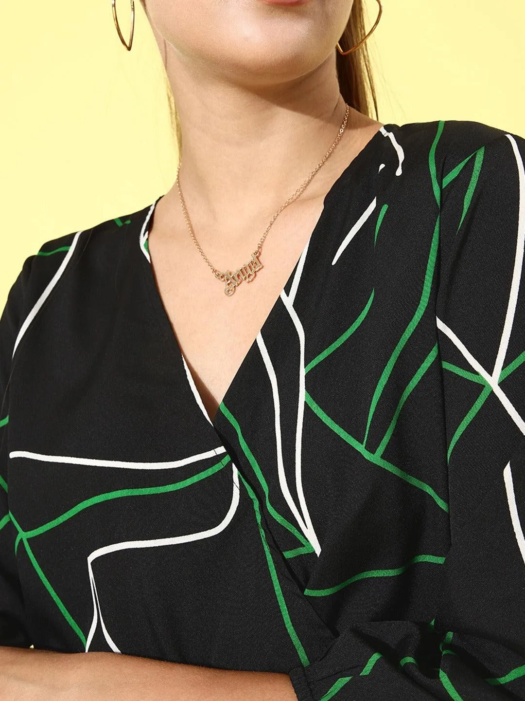 Style Quotient Women Black & Green Geometric Print Wrap Top