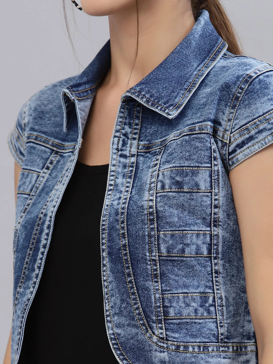 Style Quotient Women Blue Washed Checked Crop Denim Jacket